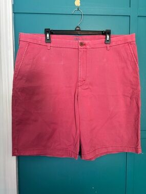 Izod Saltwater Stretch Men's Pink Cotton Chino Shorts Size 40 w/10” inseam